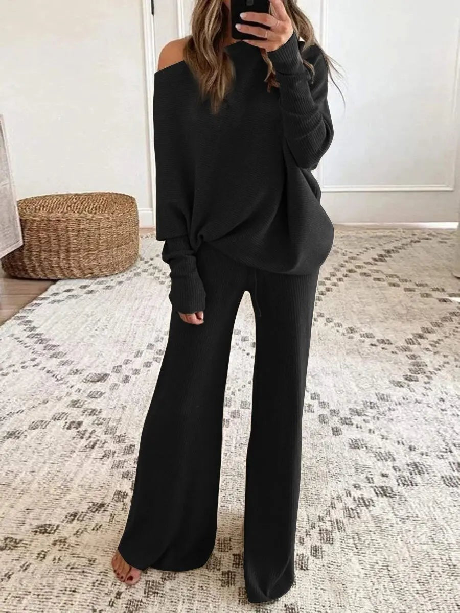 Black off-shoulder knit lounge set