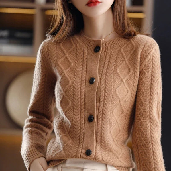 Cable-knit button cardigan