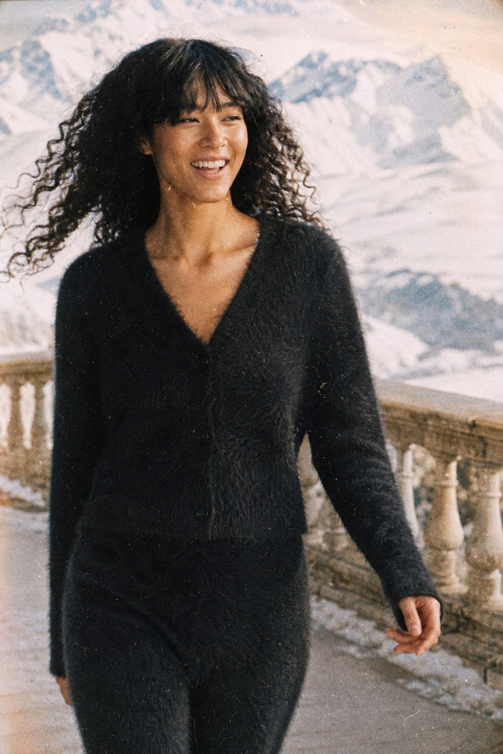 Fluffy v-neck button cardigan