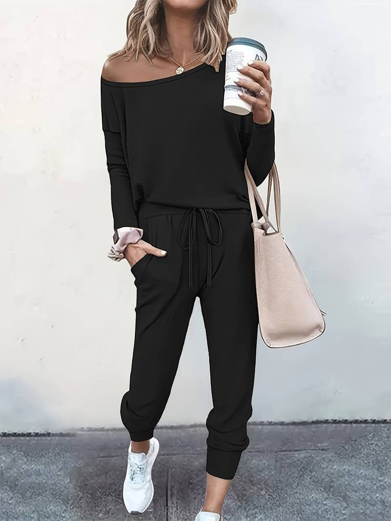 Off-shoulder lounge co-ord