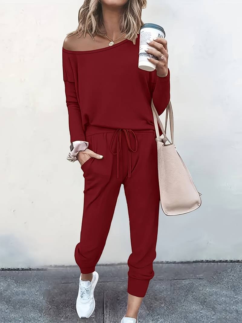Off-shoulder lounge co-ord