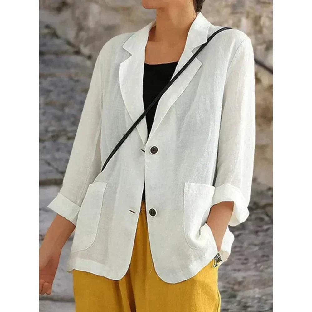 White tailored notch-lapel blazer