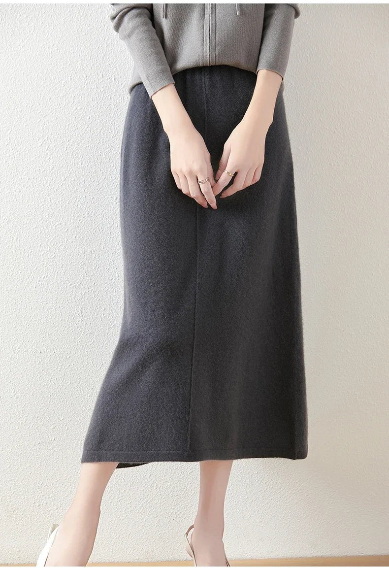 Wool knit midi skirt