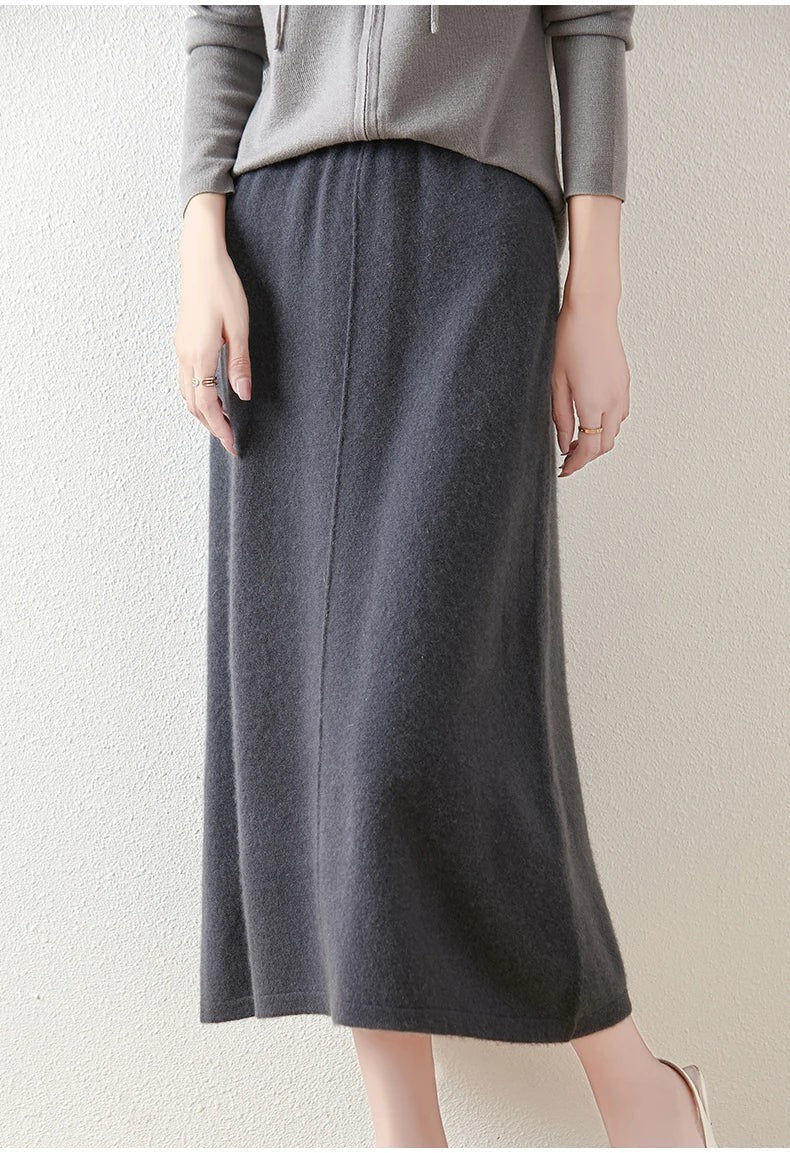 Wool knit midi skirt